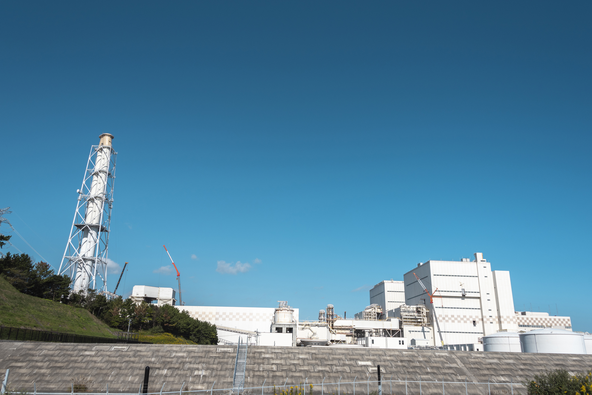 エネルギー問題とは？日本と世界の現状や政策、私たちにできることを詳しく解説